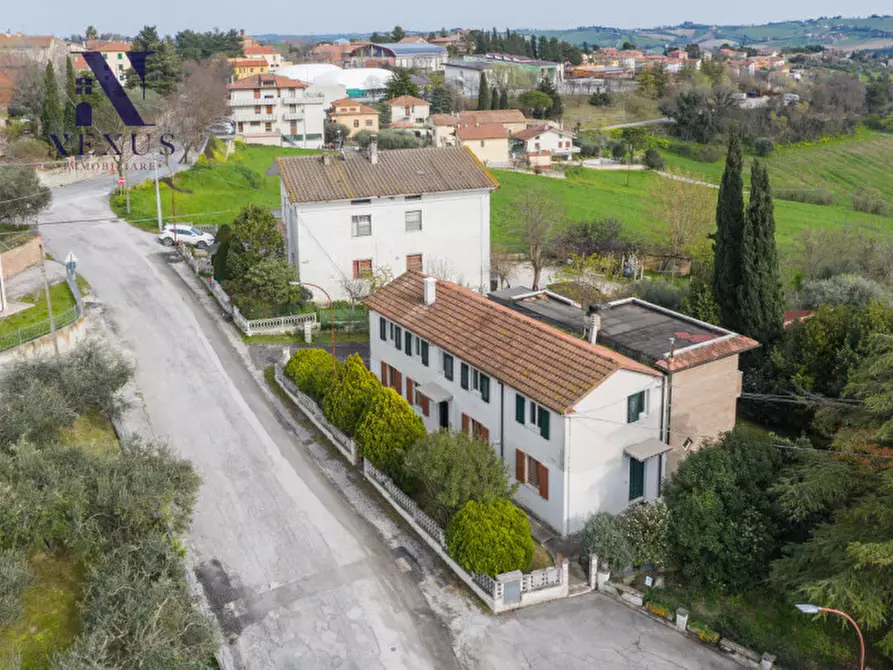 Immagine 8 di Casa indipendente in vendita  a Corinaldo