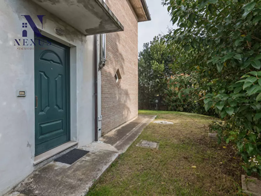 Immagine 15 di Casa indipendente in vendita  a Corinaldo