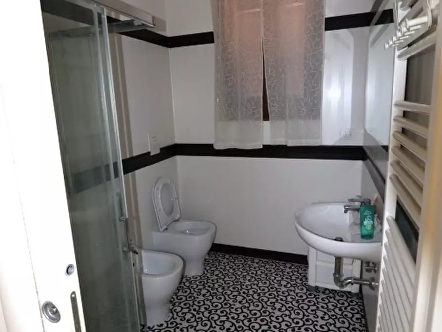 Immagine 6 di Villetta a schiera in vendita  in via di Noferi a Montevarchi