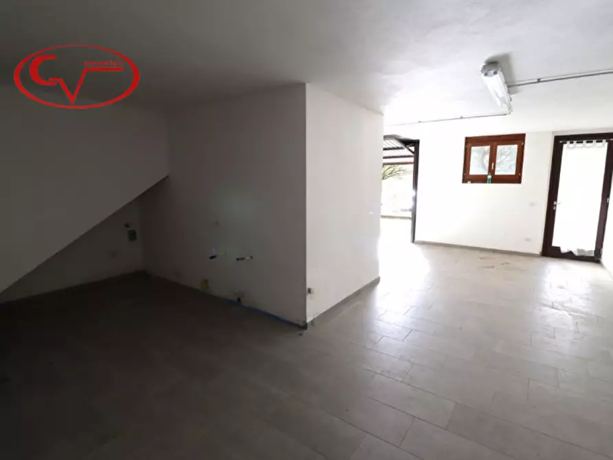 Immagine 13 di Villetta a schiera in vendita  in via di Noferi a Montevarchi