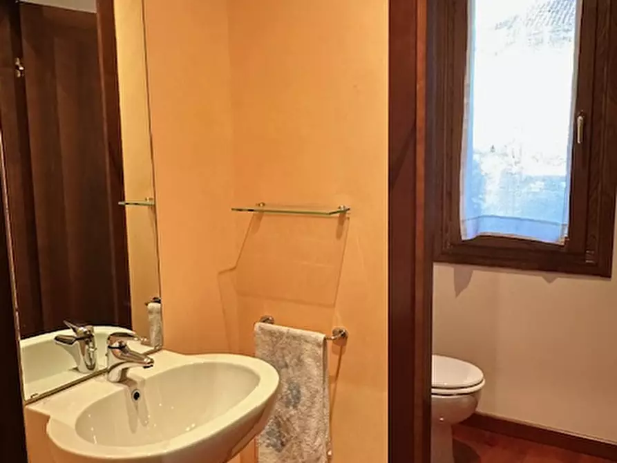 Immagine 9 di Casa bifamiliare in vendita  in Via Venezia n. 12 a Vigodarzere