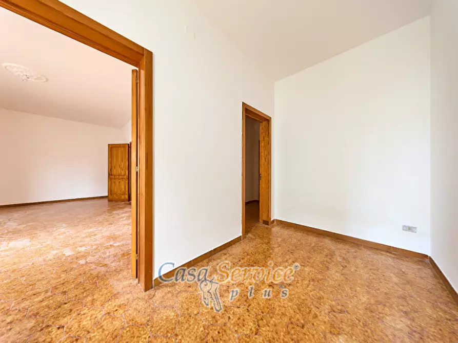 Immagine 10 di Appartamento in vendita  in Vico Castelforte a Taviano