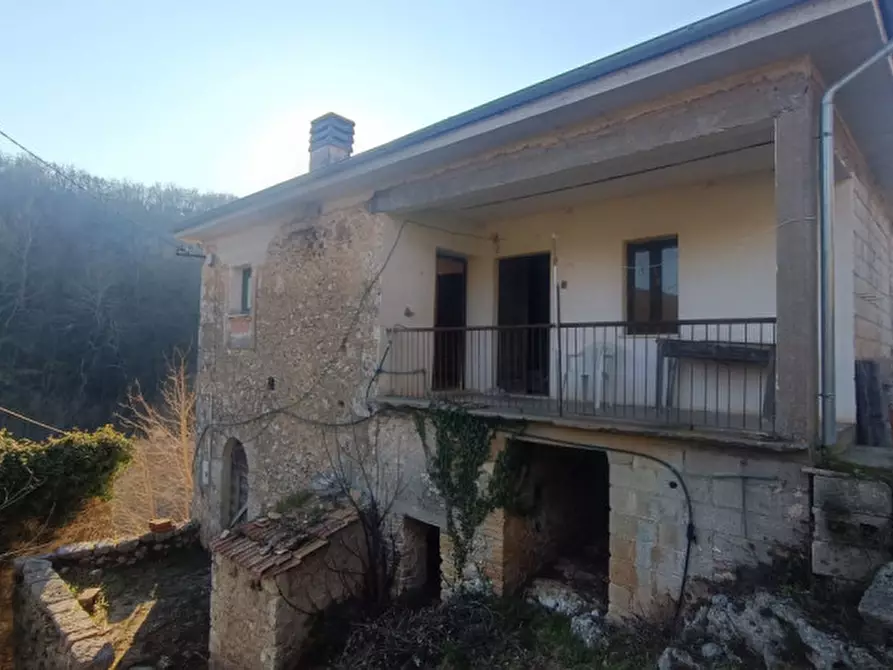 Immagine 9 di Rustico / casale in vendita  in VIA MUSCIATTO a Fontechiari