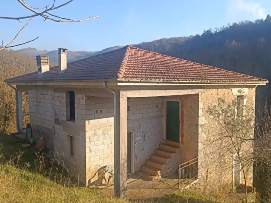 Immagine 10 di Rustico / casale in vendita  in VIA MUSCIATTO a Fontechiari