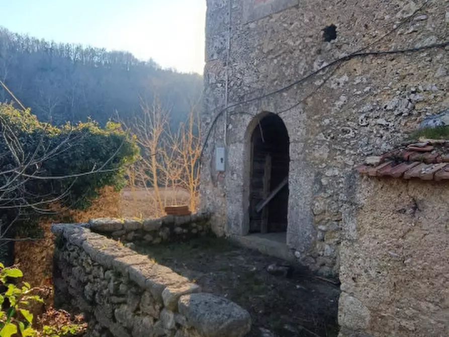 Immagine 12 di Rustico / casale in vendita  in VIA MUSCIATTO a Fontechiari