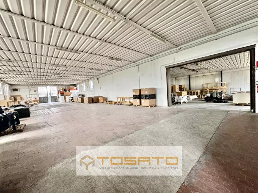 Immagine 1 di Capannone industriale in vendita  a Cerea