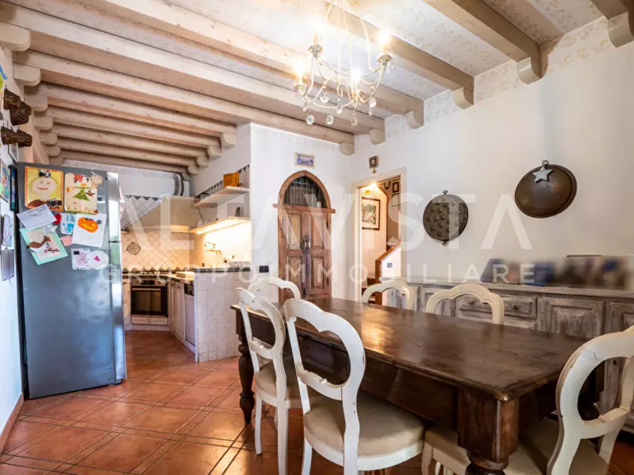 Immagine 15 di Villa in vendita  in Via Giacomo Puccini a Botticino