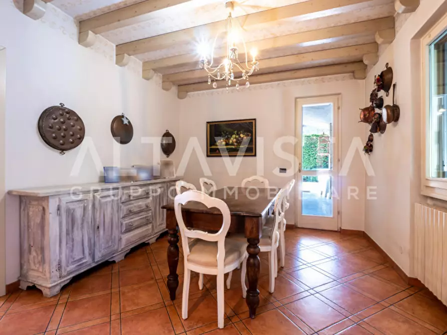 Immagine 17 di Villa in vendita  in Via Giacomo Puccini a Botticino