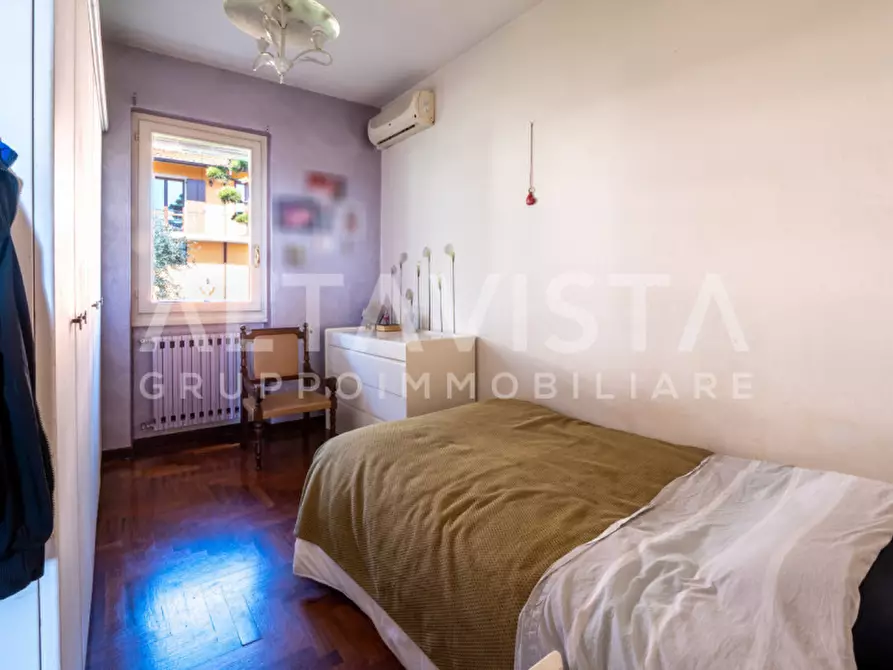 Immagine 25 di Villa in vendita  in Via Giacomo Puccini a Botticino