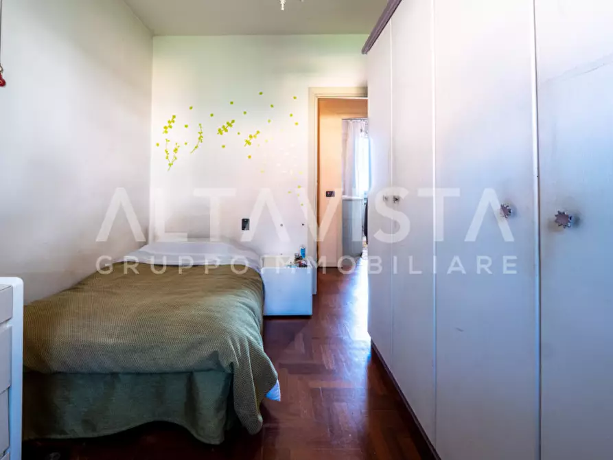 Immagine 26 di Villa in vendita  in Via Giacomo Puccini a Botticino