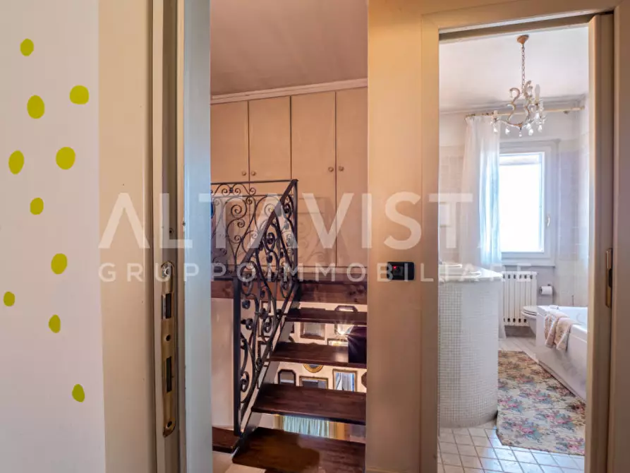 Immagine 27 di Villa in vendita  in Via Giacomo Puccini a Botticino