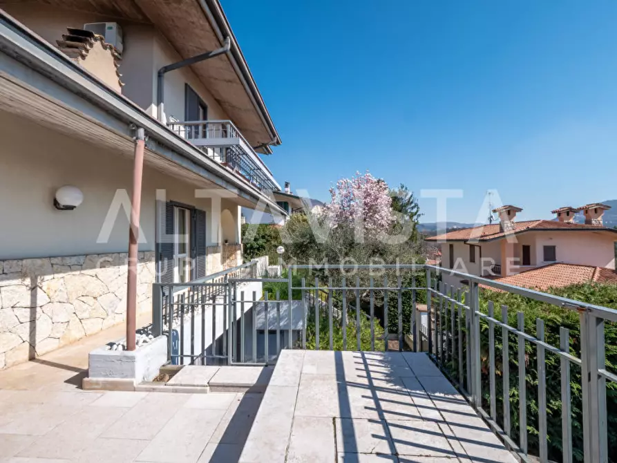 Immagine 42 di Villa in vendita  in Via Giacomo Puccini a Botticino