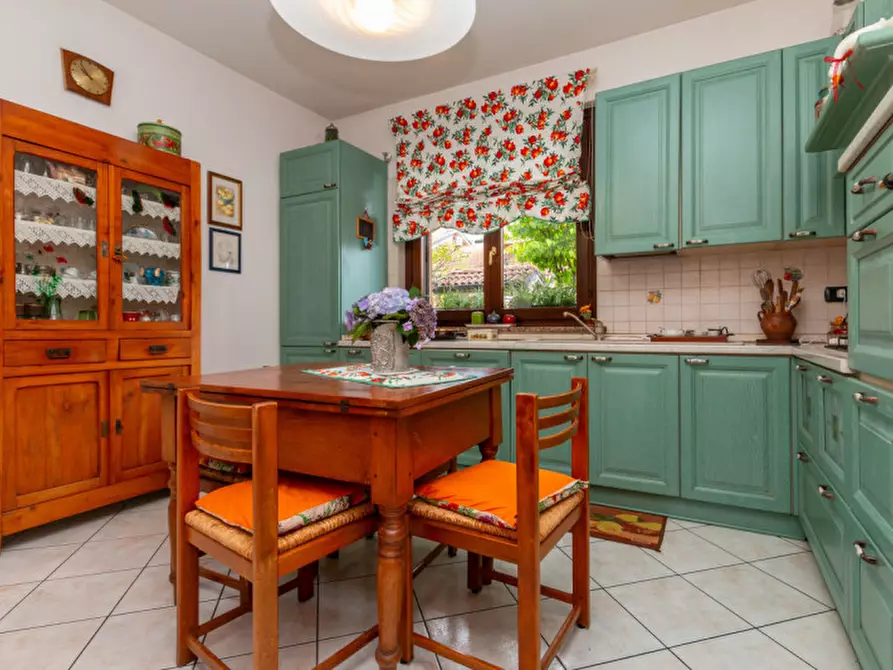 Immagine 11 di Villa in vendita  in Via Dante Alighieri 16 a Borgaro Torinese