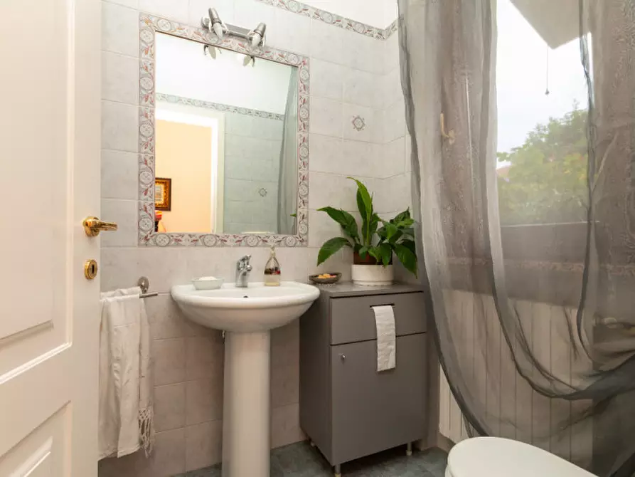 Immagine 14 di Villa in vendita  in Via Dante Alighieri 16 a Borgaro Torinese