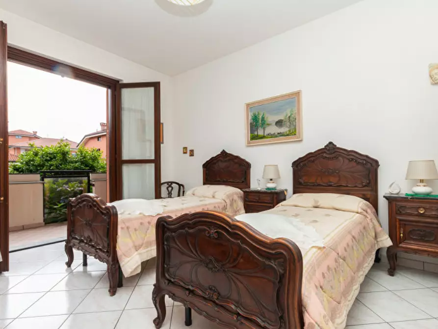 Immagine 51 di Villa in vendita  in Via Dante Alighieri 16 a Borgaro Torinese