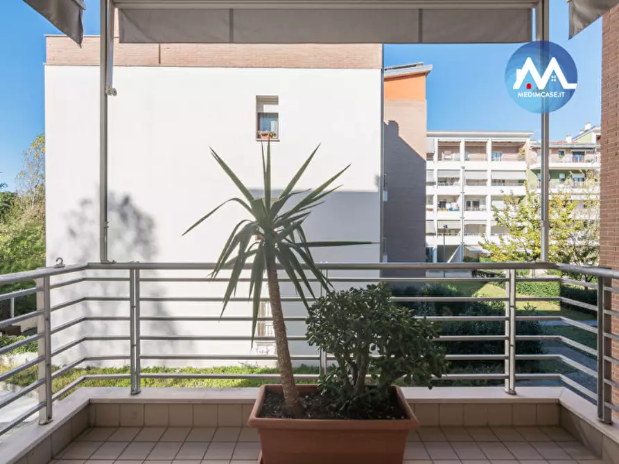 Immagine 7 di Appartamento in vendita  in Via Gilberto Parlotti a Pesaro