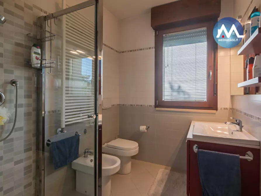 Immagine 18 di Appartamento in vendita  in Via Gilberto Parlotti a Pesaro