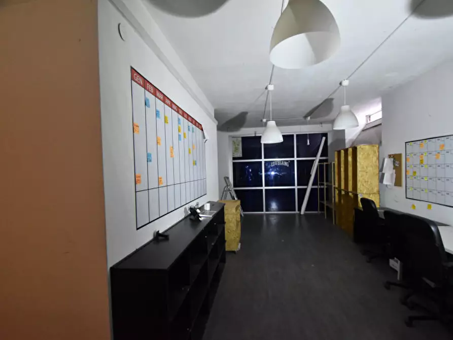 Immagine 8 di Appartamento in vendita  in Via Cino da Pistoia a Roma