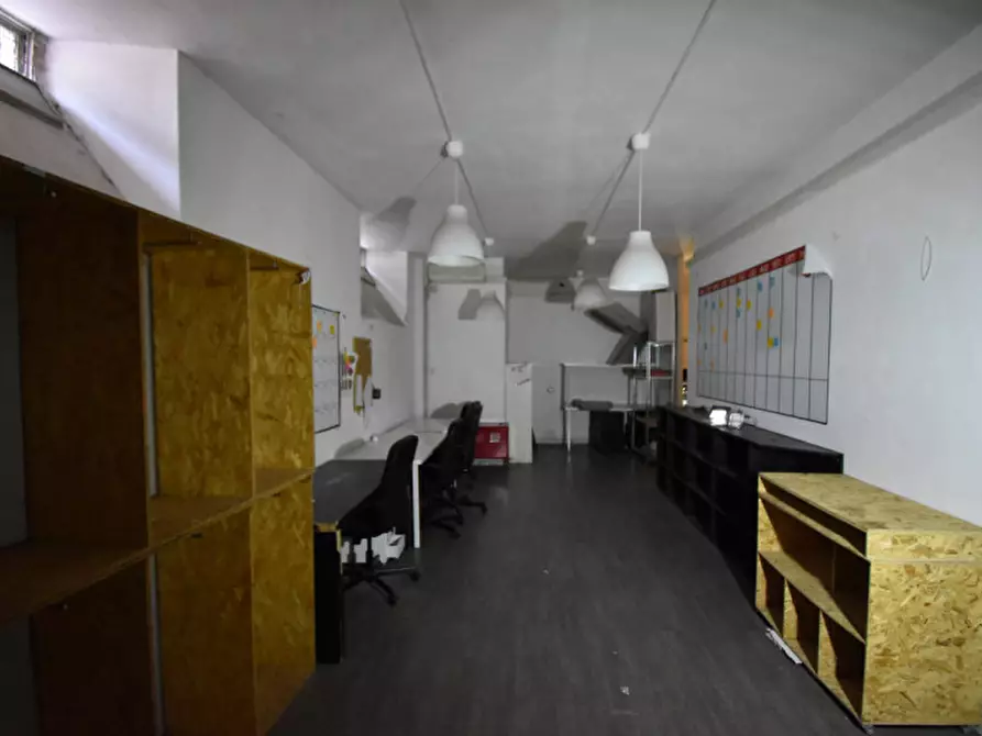 Immagine 12 di Appartamento in vendita  in Via Cino da Pistoia a Roma