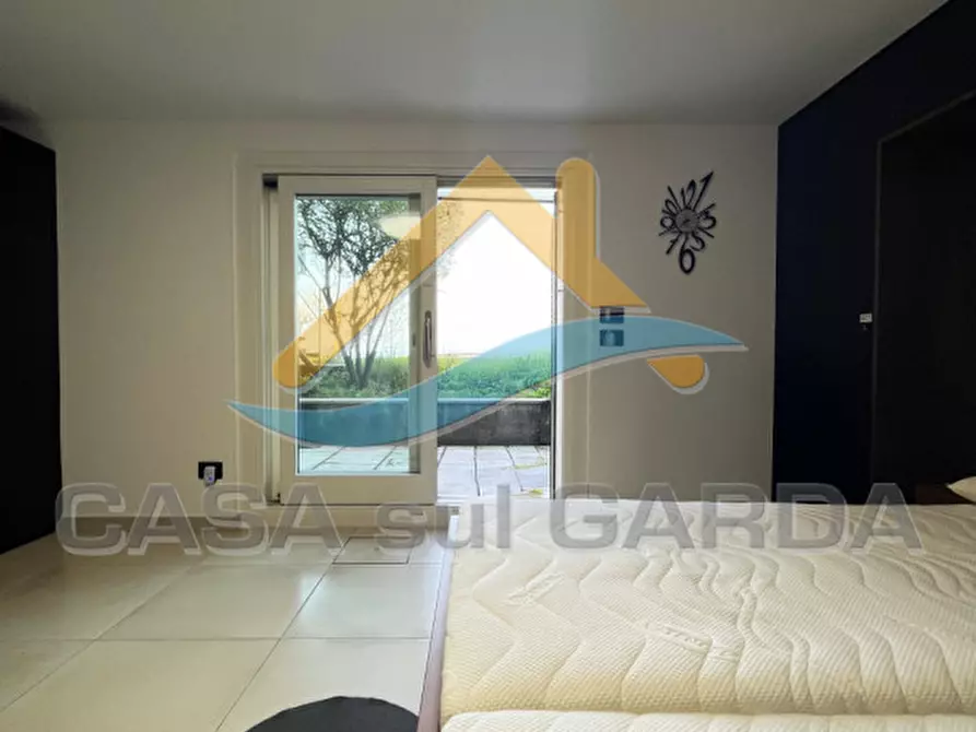 Immagine 6 di Appartamento in affitto  a Peschiera Del Garda
