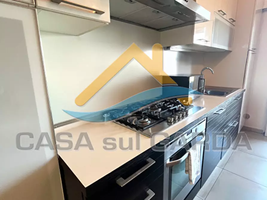 Immagine 10 di Appartamento in affitto  a Peschiera Del Garda