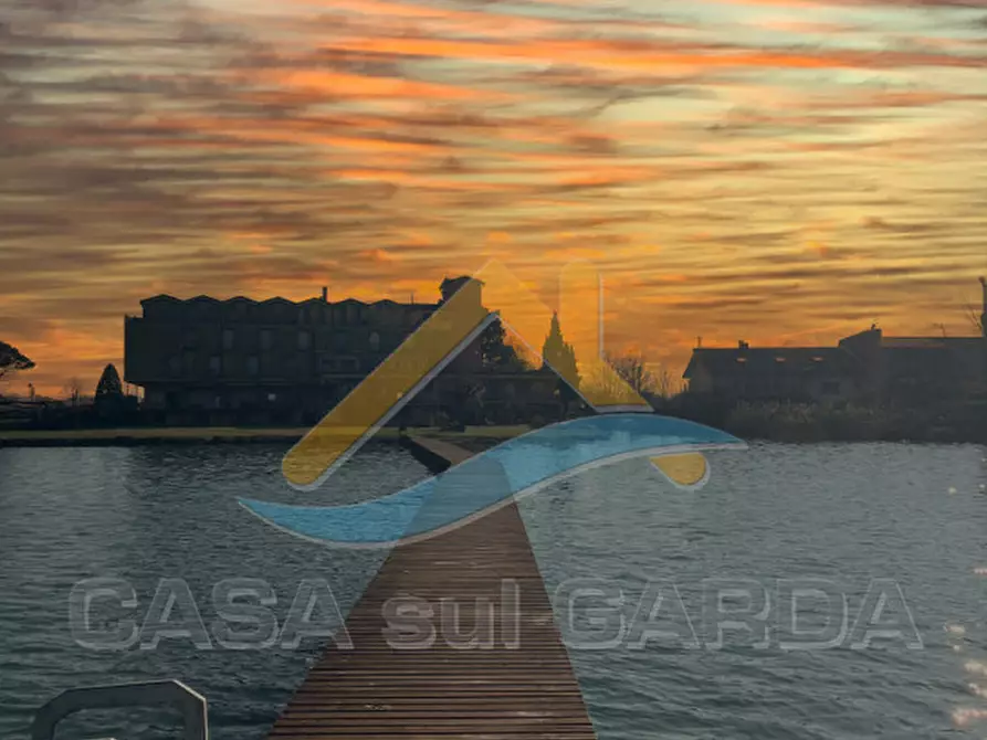 Immagine 13 di Appartamento in affitto  a Peschiera Del Garda