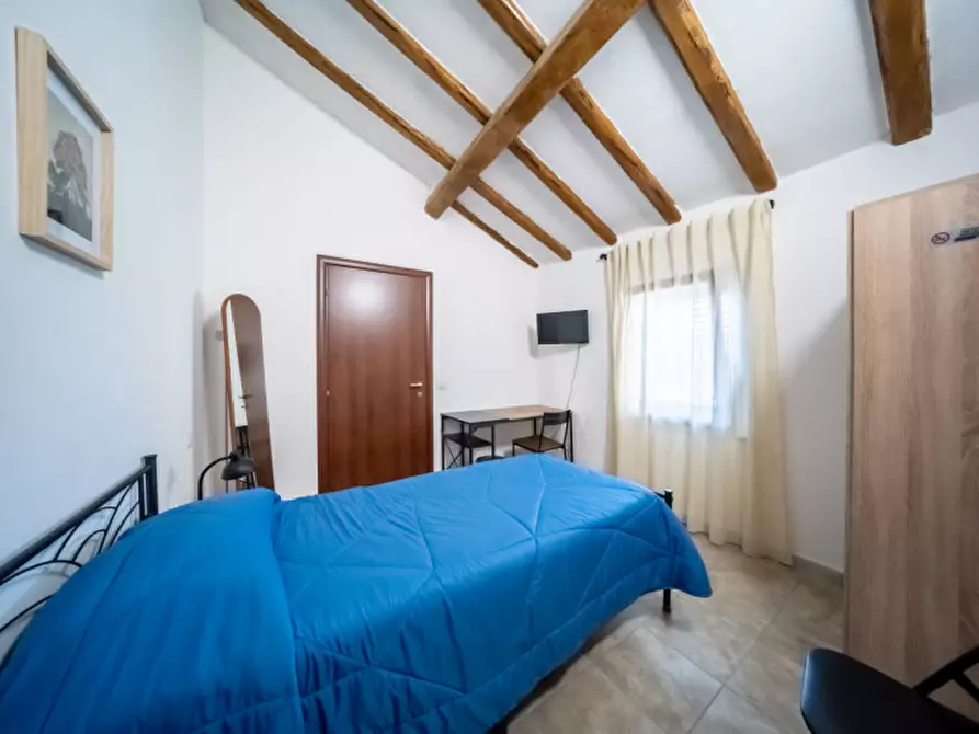 Immagine 17 di Attività commerciale in vendita  in Strada Colombarola n.101 a Parma