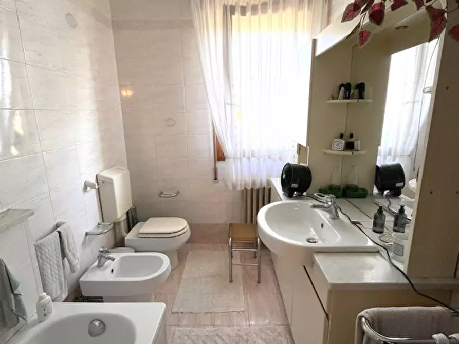 Immagine 8 di Villa in vendita  a Ceregnano