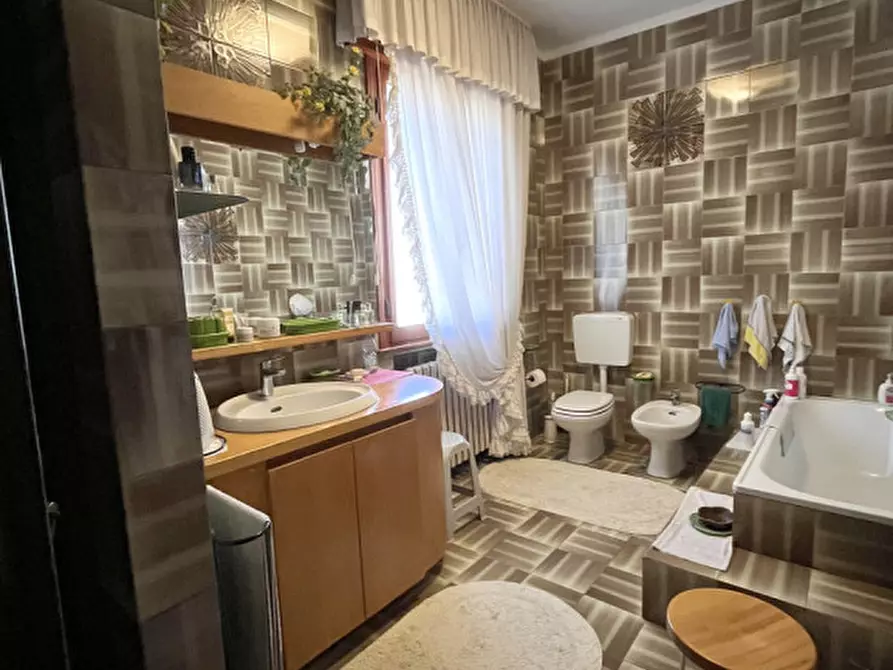 Immagine 12 di Villa in vendita  a Ceregnano