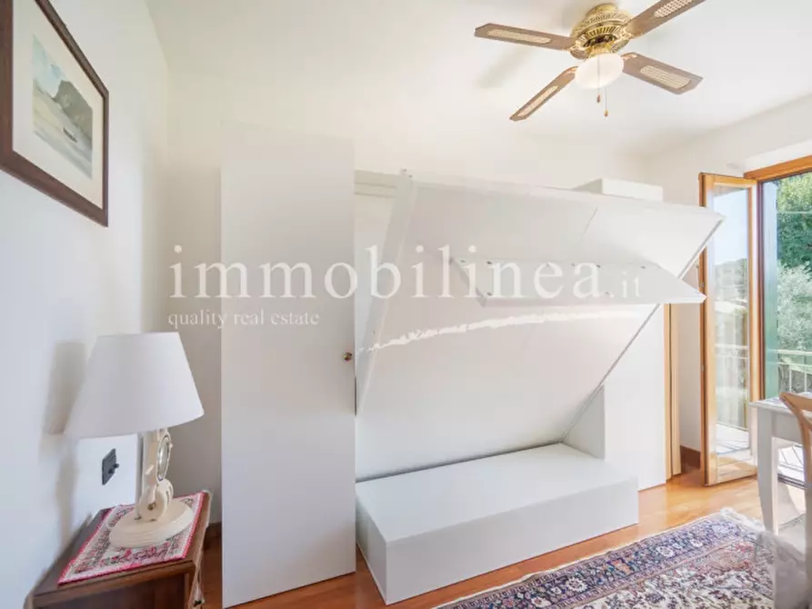 Immagine 26 di Appartamento in vendita  in VIA VOLPARA a Torri Del Benaco