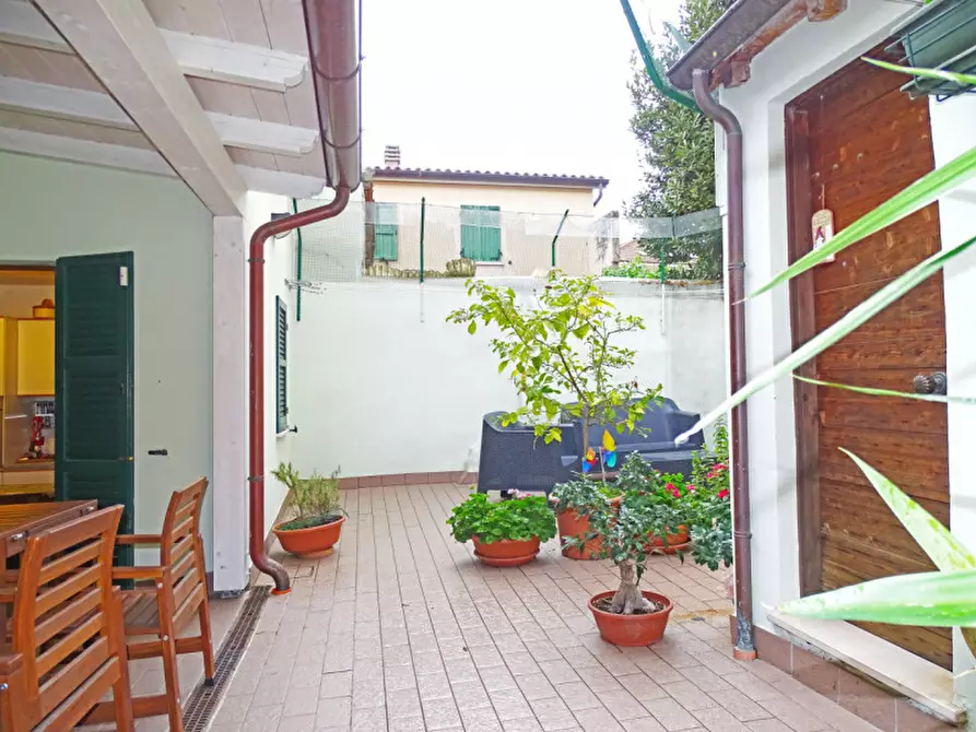 Immagine 18 di Villetta a schiera in vendita  in via Fanella a Fano