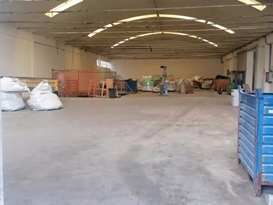 Immagine 6 di Capannone industriale in affitto  in via dell'albereto a Calenzano