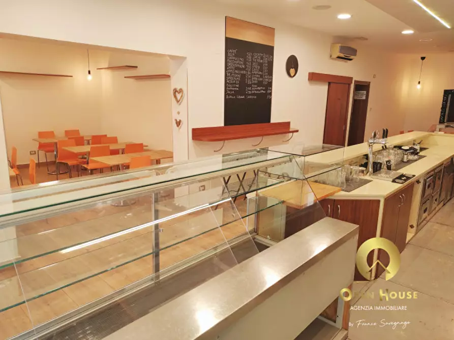 Immagine 4 di Attività commerciale in vendita  in via belzoni 51 a Padova