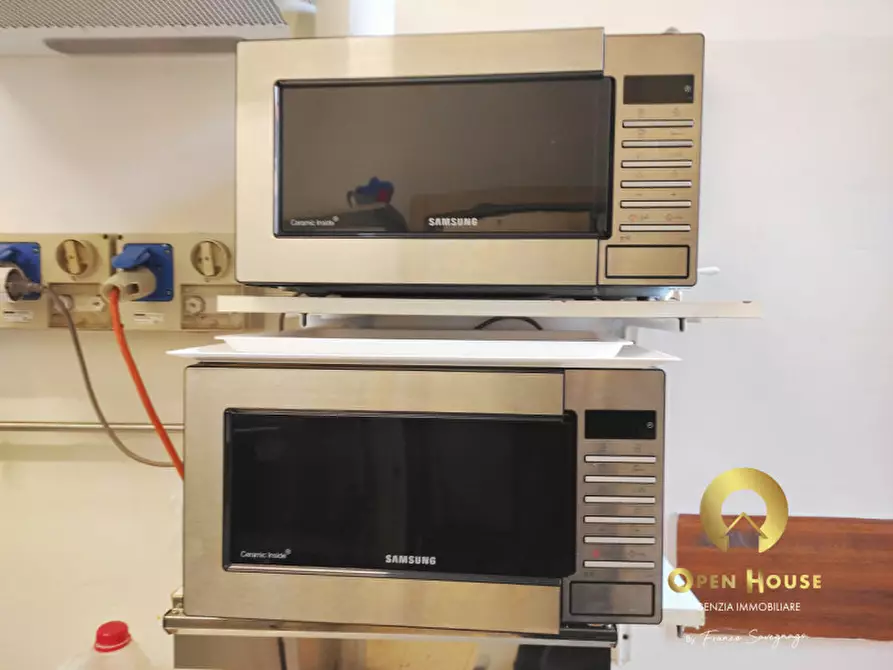 Immagine 12 di Attività commerciale in vendita  in via belzoni 51 a Padova