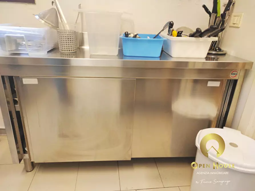 Immagine 14 di Attività commerciale in vendita  in via belzoni 51 a Padova