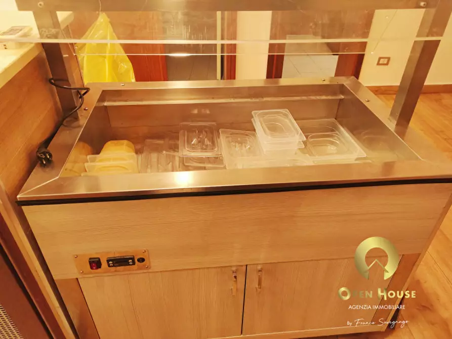 Immagine 22 di Attività commerciale in vendita  in via belzoni 51 a Padova