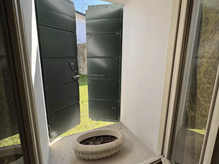 Immagine 11 di Villetta a schiera in vendita  in Via Giuseppe Mazzini a Cordenons