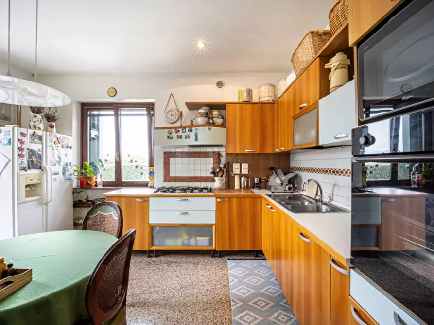 Immagine 6 di Villa in vendita  in via comparine 19 a Arcole