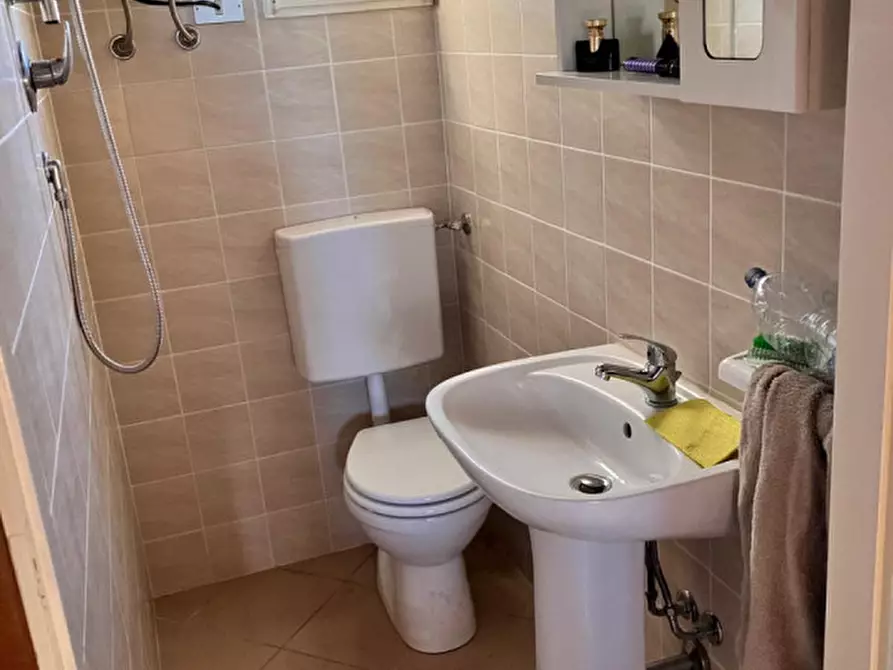 Immagine 3 di Magazzino in vendita  in san marco a Montevarchi