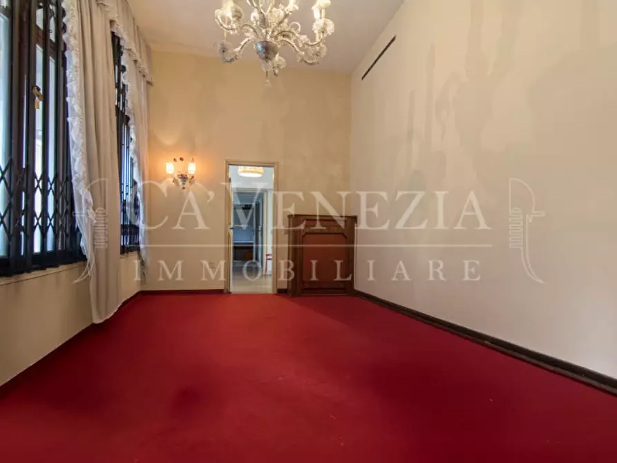 Immagine 9 di Villa in vendita  a Venezia