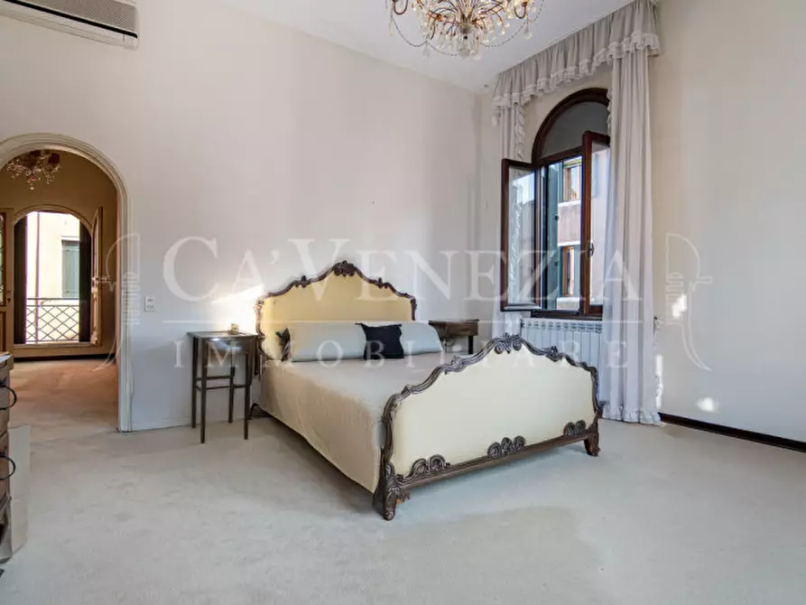 Immagine 15 di Villa in vendita  a Venezia