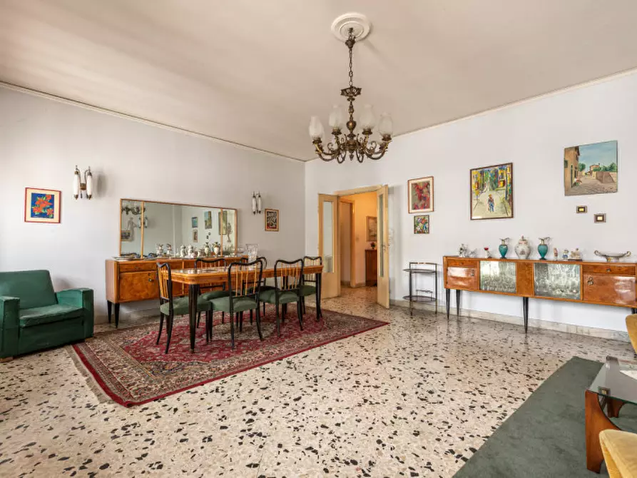 Immagine 4 di Appartamento in vendita  in Viale Lazio 92 a Palermo