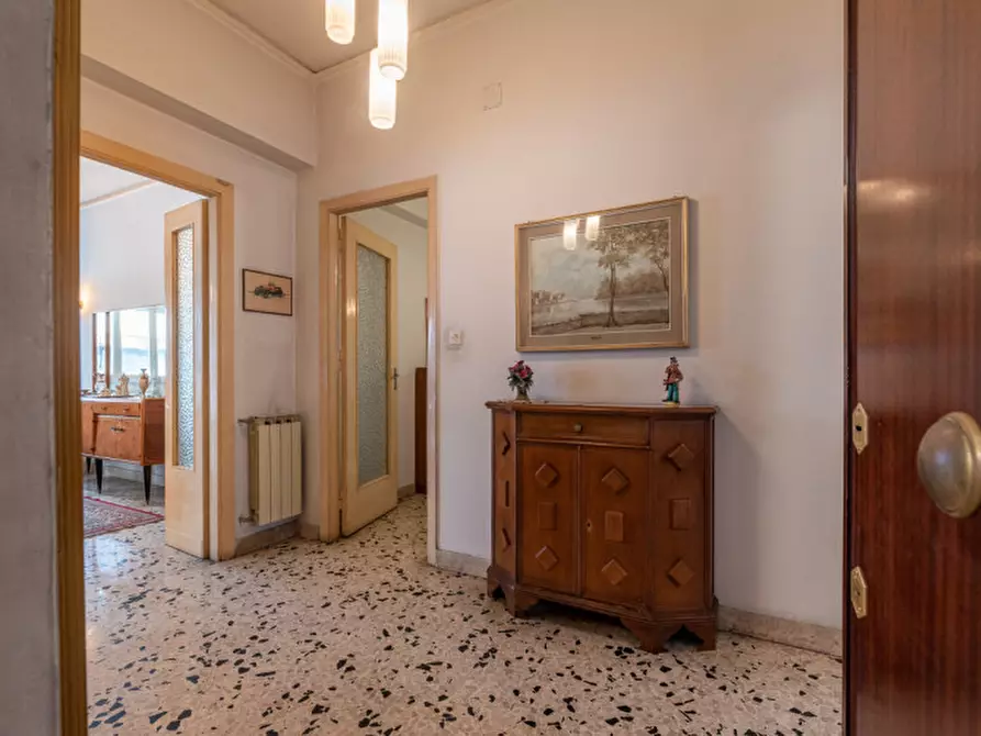 Immagine 18 di Appartamento in vendita  in Viale Lazio 92 a Palermo