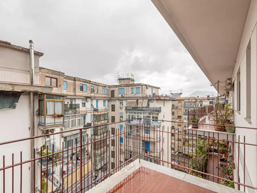 Immagine 23 di Appartamento in vendita  in Viale Lazio 92 a Palermo