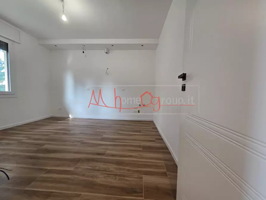 Immagine 16 di Casa bifamiliare in vendita  a Torreglia