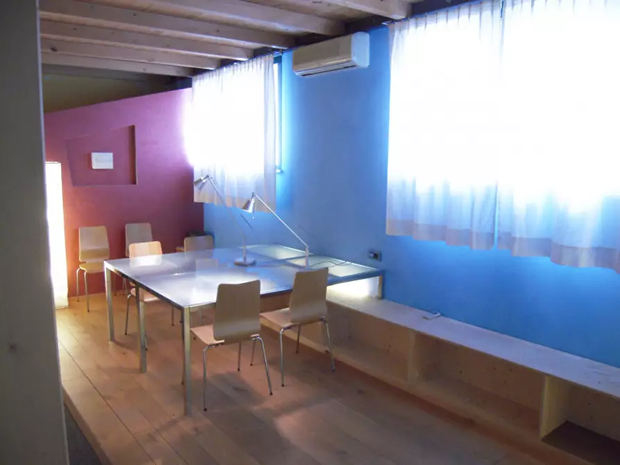 Immagine 1 di Ufficio in affitto  in Via Cavinello Ovest a Pianiga