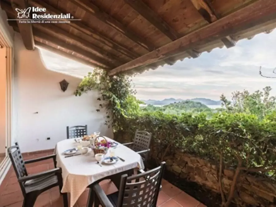 Immagine 1 di Appartamento in vendita  in capo ceraso a Olbia