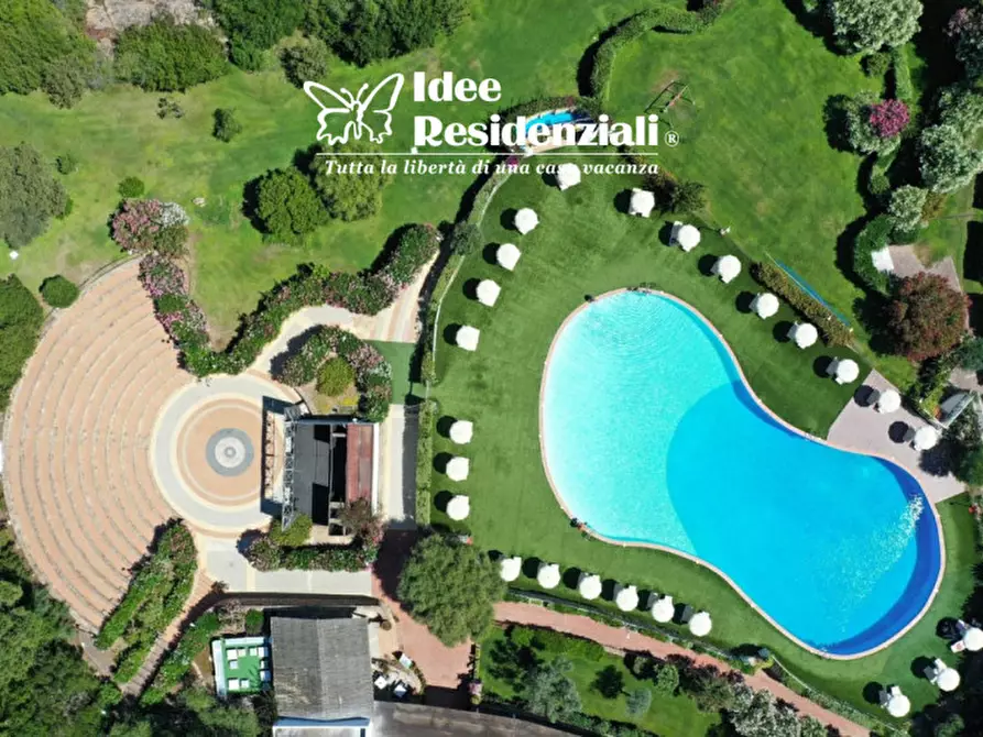 Immagine 6 di Appartamento in vendita  in capo ceraso a Olbia