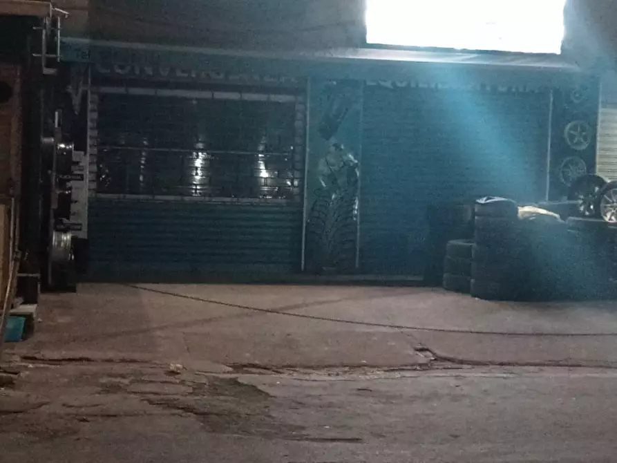 Immagine 4 di Magazzino in vendita  in Piazza Figurella a Villabate