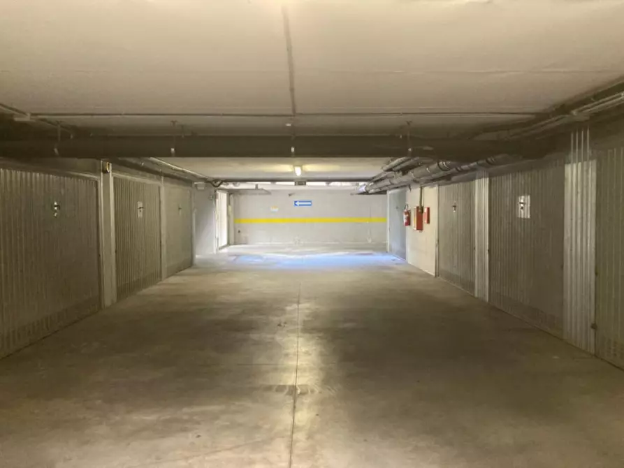 Immagine 3 di Garage in affitto  in Viale del Mercato Nuovo a Vicenza